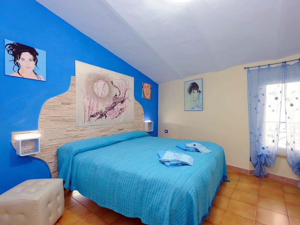 Alla Maison Di Alessia Bed & Breakfast Перуджа Стая снимка